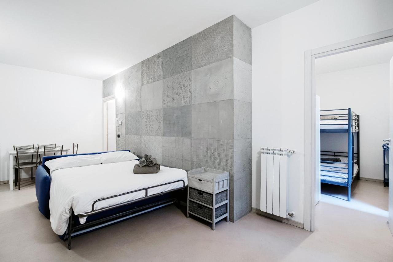 Blue Loft - The House Of Travelers Apartment Como Exterior photo
